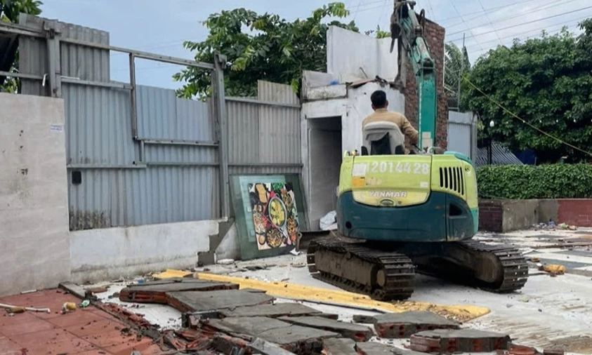 B&aacute;o động nguy cơ hỏa hoạn từ c&aacute;c kho xưởng x&acirc;y dựng tr&aacute;i ph&eacute;p