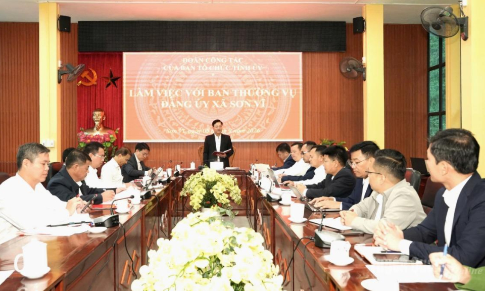 Sơn Vĩ ch&uacute; trọng x&acirc;y dựng Đảng, n&acirc;ng cao chất lượng đội ngũ c&aacute;n bộ