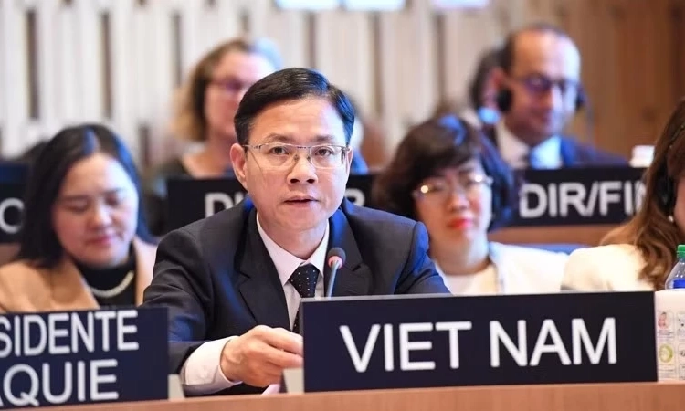 Việc triển khai S&aacute;ng kiến "Thập kỷ quốc tế về văn h&oacute;a v&igrave; ph&aacute;t triển bền vững" g&oacute;p phần triển khai đồng bộ c&aacute;c định hướng lớn của Đảng