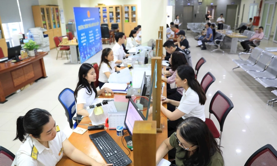 L&agrave;m sạch m&atilde; số thuế: Đừng để quy định th&agrave;nh r&agrave;o cản r&uacute;t lui của doanh nghiệp