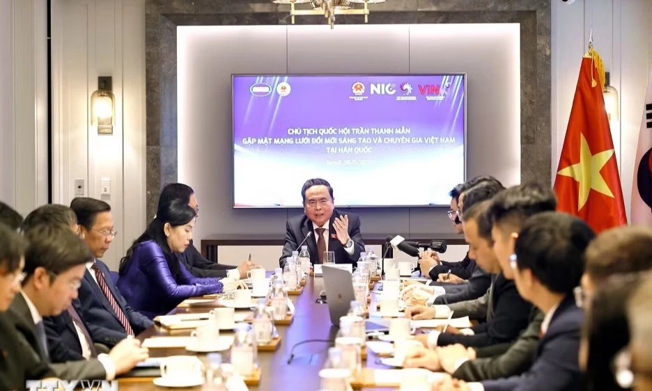 Mở ra cơ hội hợp t&aacute;c giữa Việt Nam - H&agrave;n Quốc trong c&aacute;c ng&agrave;nh c&ocirc;ng nghệ chiến lược
