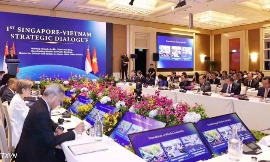 Tech Connect: &ldquo;Ba nh&agrave; xuy&ecirc;n bi&ecirc;n giới&rdquo; v&agrave; tư duy đồng kiến tạo c&ocirc;ng nghệ