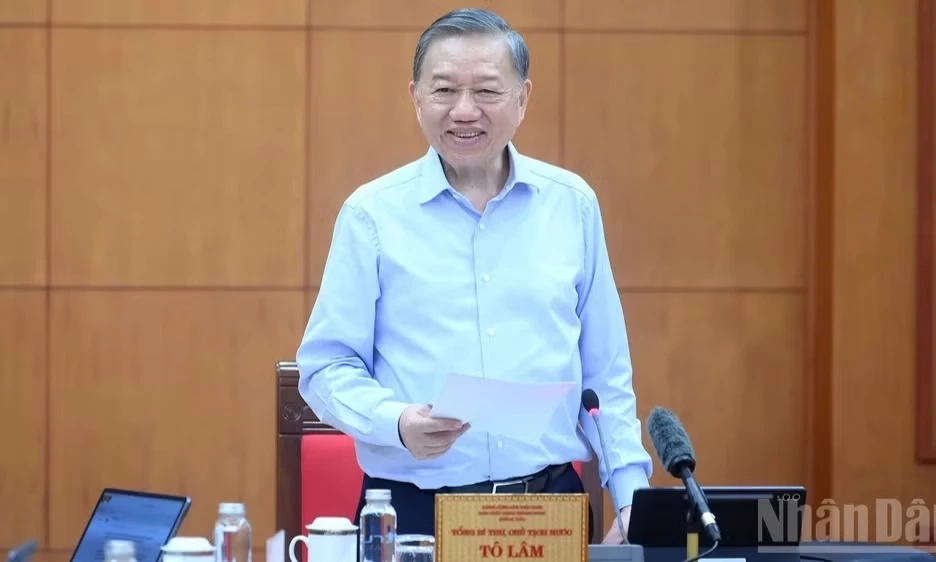 Th&ocirc;ng b&aacute;o Kết luận của Tổng B&iacute; thư, Chủ tịch nước T&ocirc; L&acirc;m về x&acirc;y dựng Nghị quyết mới về c&aacute;n bộ, c&ocirc;ng t&aacute;c c&aacute;n bộ