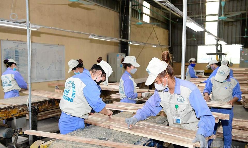 V&eacute; th&ocirc;ng h&agrave;nh cho c&aacute;c doanh nghiệp v&agrave;o thị trường lớn