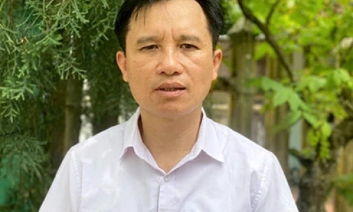 Người đi t&igrave;m hương Ngọc Am