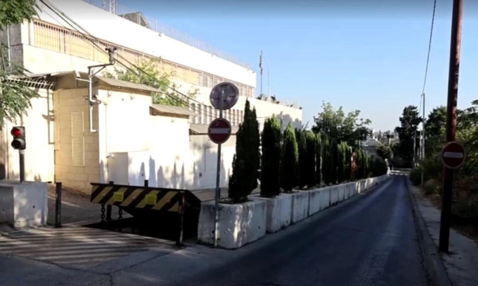 Israel đ&aacute;p trả Anh sau c&aacute;c biện ph&aacute;p hạn chế thương mại đối với khu định cư ở Bờ T&acirc;y