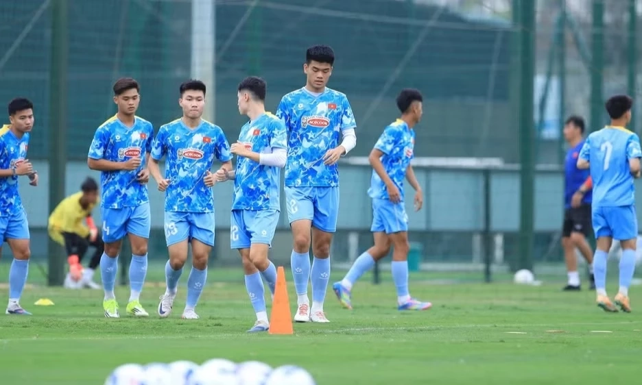 U23 Việt Nam c&ocirc;ng bố danh s&aacute;ch 23 cầu thủ dự Asian Games 2026