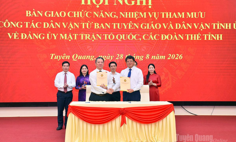 Đổi mới, mở rộng kh&ocirc;ng gian đo&agrave;n kết, tập hợp