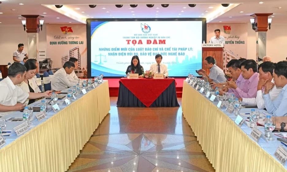 Nhận diện rủi ro, giữ đạo đức nghề b&aacute;o thời c&ocirc;ng nghệ số