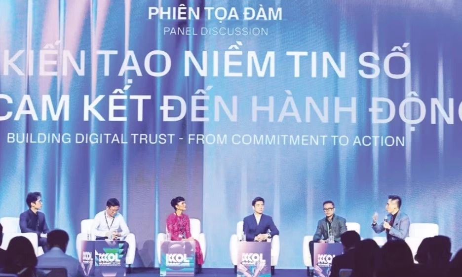 Củng cố sức mạnh mềm quốc gia tr&ecirc;n kh&ocirc;ng gian số