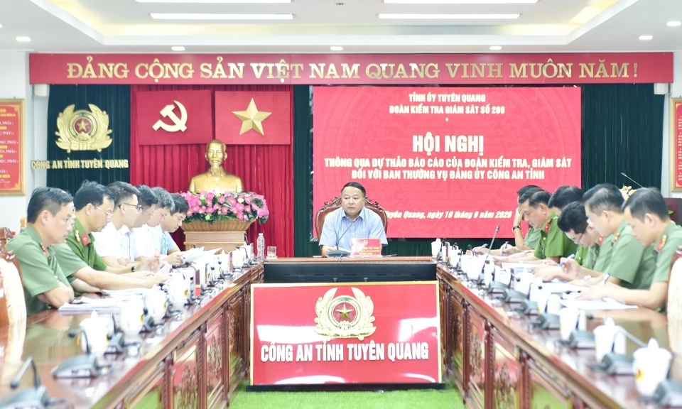 Đo&agrave;n kiểm tra, gi&aacute;m s&aacute;t số 269 của Ban Thường vụ Tỉnh ủy l&agrave;m việc với Ban Thường vụ Đảng ủy C&ocirc;ng an tỉnh