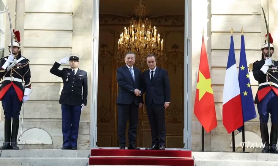 Tổng B&iacute; thư, Chủ tịch nước T&ocirc; L&acirc;m hội kiến Thủ tướng Ph&aacute;p S&eacute;bastien Lecornu