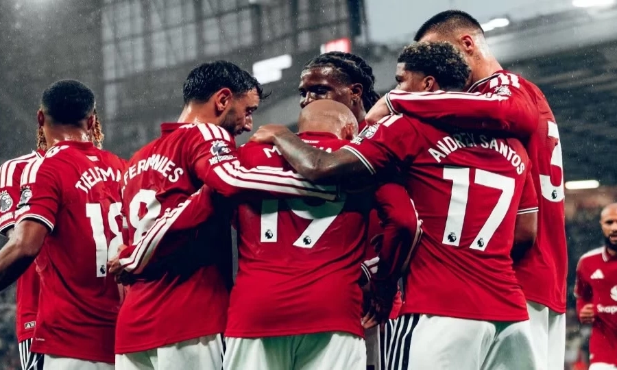 Manchester United gặp Sabah: 3 điểm đầu ti&ecirc;n cho Quỷ Đỏ