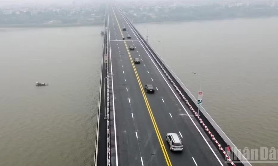 H&agrave; Nội điều chỉnh giao th&ocirc;ng qua cầu Thăng Long từ ng&agrave;y 15/9