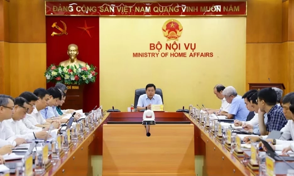 Bộ Nội vụ đ&atilde; tập trung cao cho c&ocirc;ng t&aacute;c x&acirc;y dựng, ho&agrave;n thiện thể chế