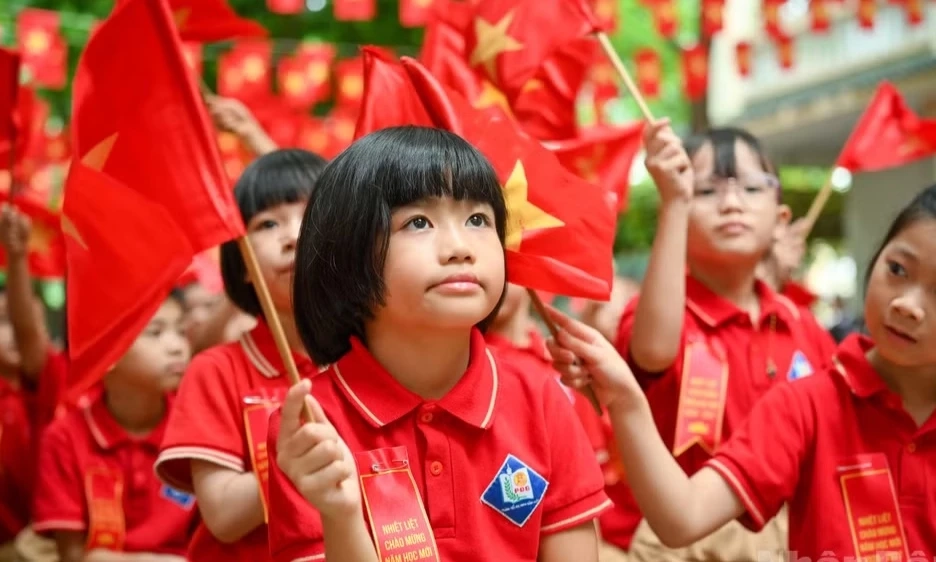 Năm học mới 2026-2027, phụ huynh cần lưu &yacute; g&igrave; về bảo hiểm y tế của học sinh