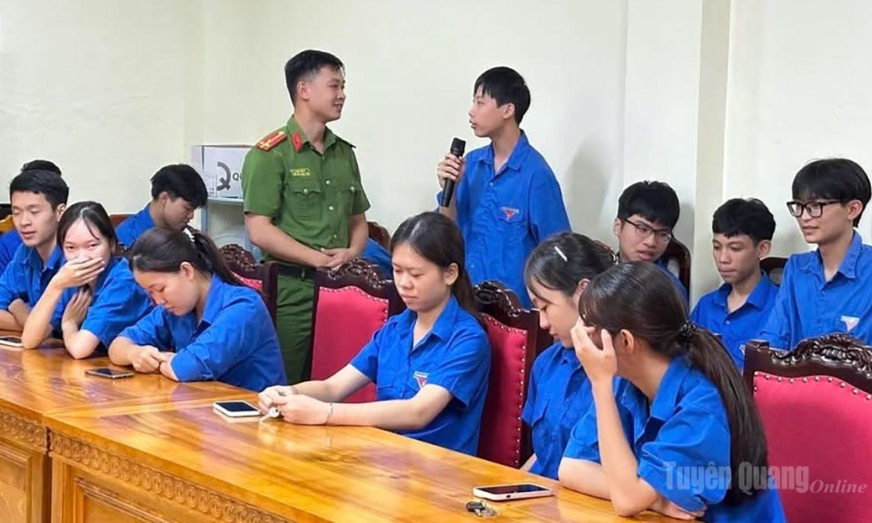 Tăng &ldquo;sức đề kh&aacute;ng&rdquo; ma t&uacute;y cho giới trẻ