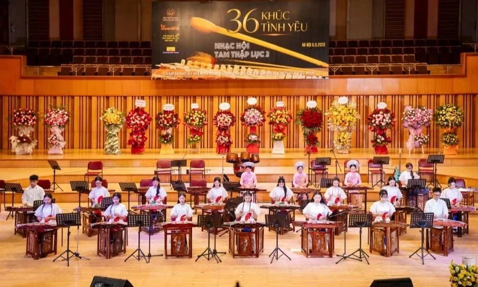 Bền bỉ với t&igrave;nh y&ecirc;u