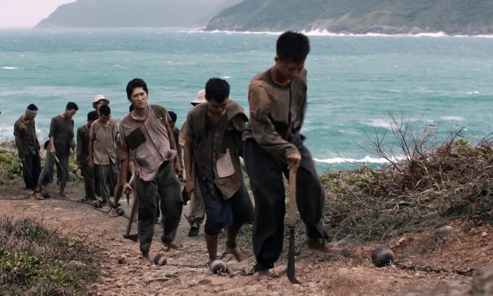 Kh&uacute;c tr&aacute;ng ca từ &ldquo;địa ngục trần gian&rdquo;