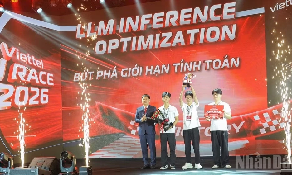 Viettel AI Race 2026 vinh danh c&aacute;c đội thi c&oacute; sản phẩm, giải ph&aacute;p AI xuất sắc