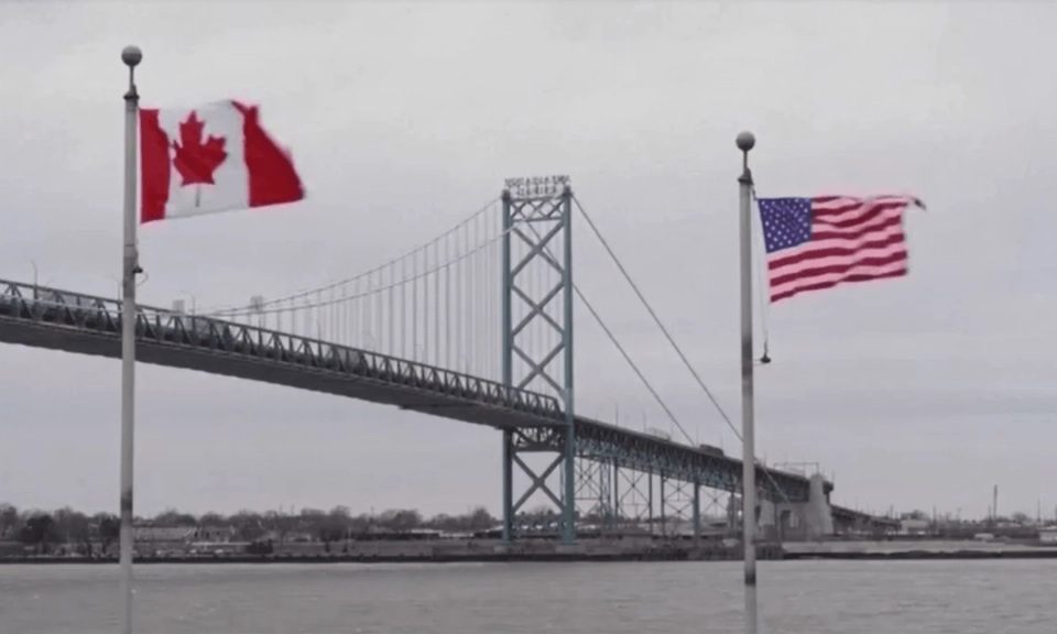 Canada t&igrave;m thế c&acirc;n bằng mới giữa Mỹ v&agrave; ch&acirc;u &Acirc;u
