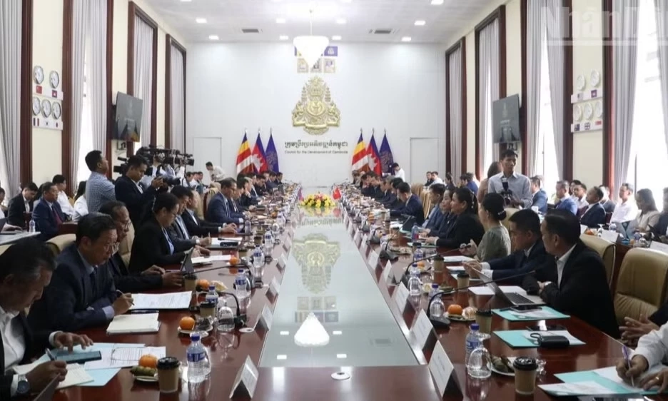Tăng cường th&ocirc;ng tin v&agrave; mở ra cơ hội đầu tư tại Campuchia cho c&aacute;c nh&agrave; đầu tư Việt Nam