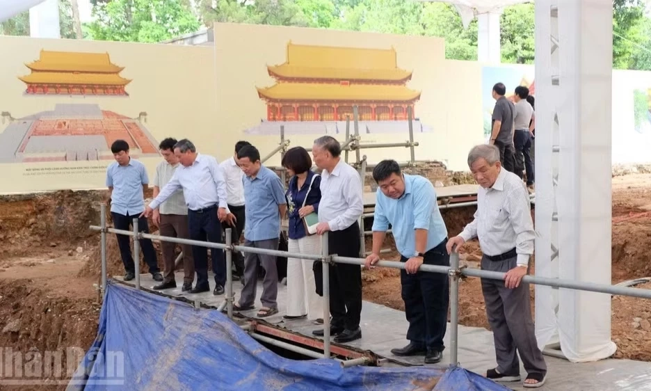Sẵn s&agrave;ng cơ sở khoa học cho việc phục dựng Điện K&iacute;nh Thi&ecirc;n
