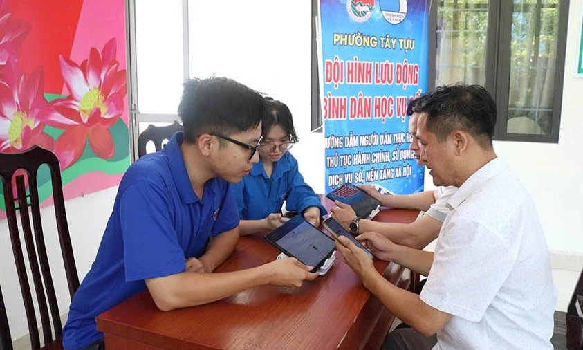 Đưa Nghị quyết Đại hội XIV của Đảng v&agrave;o cuộc sống: Sức trẻ trong d&ograve;ng chảy c&ocirc;ng nghệ