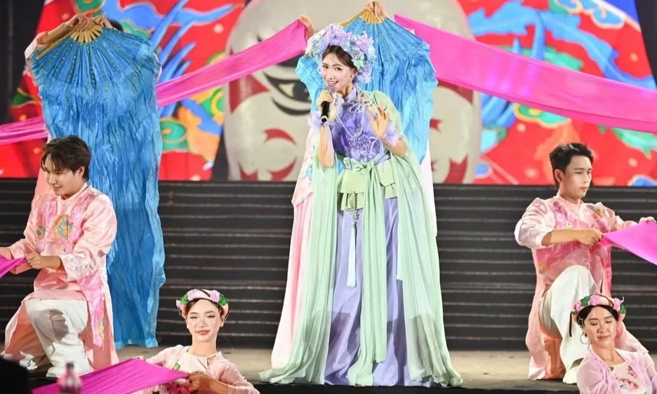 Nghị quyết số 26-NQ/TW: Khi hai trụ cột du lịch v&agrave; c&ocirc;ng nghiệp văn h&oacute;a song h&agrave;nh