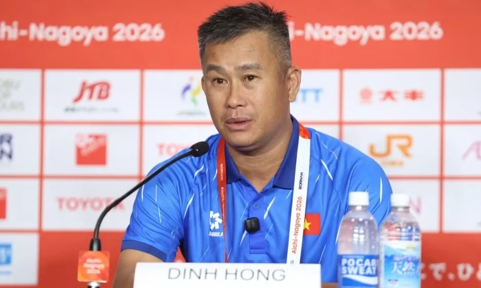Huấn luyện vi&ecirc;n Đinh Hồng Vinh: U23 Việt Nam cần chắt chiu cơ hội hơn