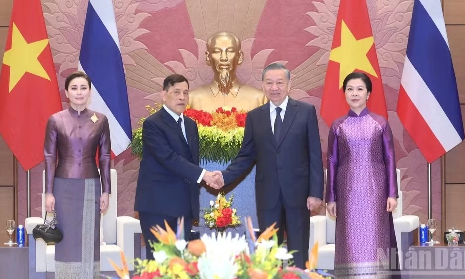 Truyền th&ocirc;ng Th&aacute;i Lan nhấn mạnh &yacute; nghĩa chuyến thăm của Nh&agrave; vua đến Việt Nam