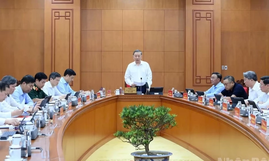 Nghi&ecirc;n cứu sửa đổi, bổ sung Điều lệ Đảng phải r&otilde; sản phẩm, kiểm so&aacute;t được tiến độ