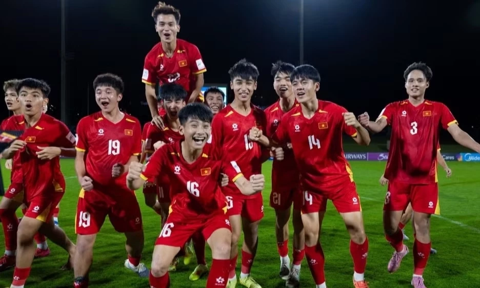 U17 Việt Nam hội qu&acirc;n chuẩn bị cho FIFA U17 World Cup 2026