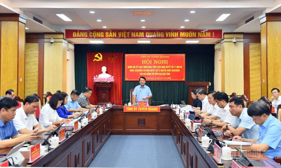 Tập trung tạo chuyển biến thực chất trong gi&aacute;o dục, y tế