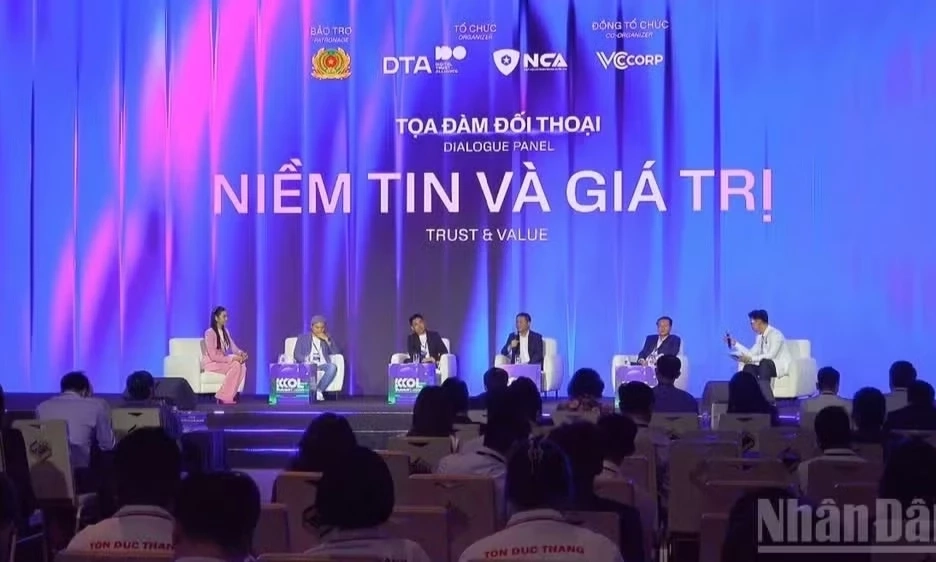 X&acirc;y dựng v&agrave; n&acirc;ng cao sức đề kh&aacute;ng số