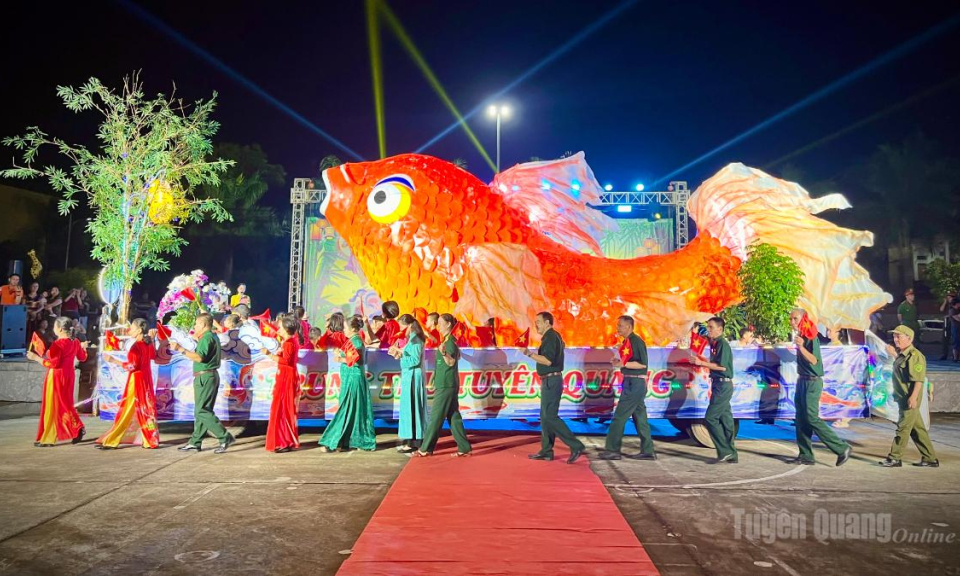 21 m&ocirc; h&igrave;nh tham gia cuộc thi m&ocirc; h&igrave;nh đ&egrave;n Trung thu phường An Tường