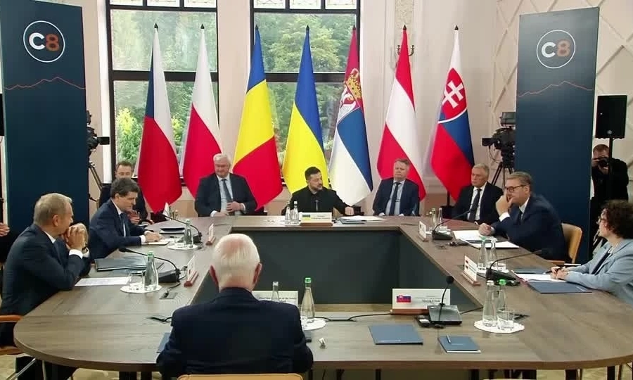 Ukraine khởi động s&aacute;ng kiến hợp t&aacute;c với 7 nước Trung v&agrave; Đ&ocirc;ng &Acirc;u
