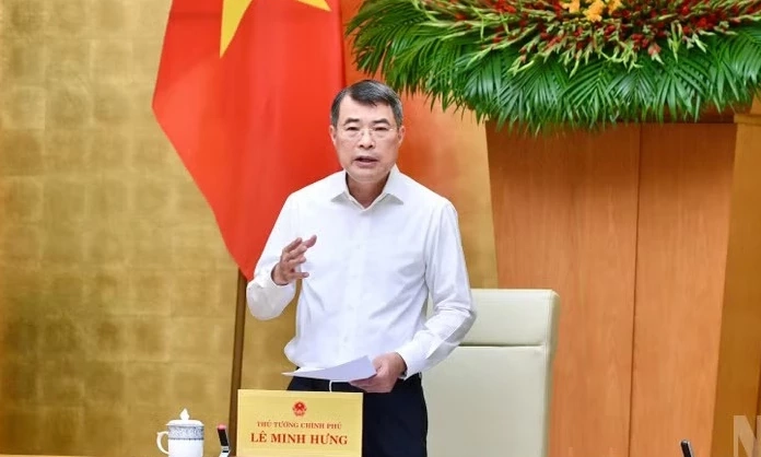 Ch&iacute;nh phủ y&ecirc;u cầu khẩn trương ho&agrave;n thiện t&aacute;m dự &aacute;n luật, nghị quyết