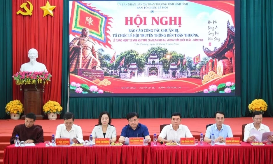 Tổ chức Lễ hội Đền Trần Thương "Dấu thi&ecirc;ng mu&ocirc;n đời - S&aacute;ng ngời di sản"