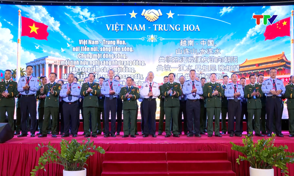 Văn h&oacute;a &ndash; Thể thao &ndash; Du lịch| Giao lưu văn h&oacute;a, thể thao giữa Bộ đội Bi&ecirc;n ph&ograve;ng tỉnh Tuy&ecirc;n Quang v&agrave; Cơ quan Quản l&yacute; Ch&acirc;u V&acirc;n Sơn, tỉnh V&acirc;n Nam, Trung Quốc.