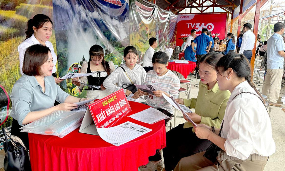 Th&ecirc;m cơ hội việc l&agrave;m cho người lao động