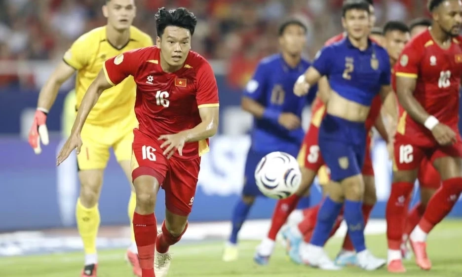 Th&agrave;nh Chung lỡ hẹn FIFA ASEAN Cup 2026, Đăng Khoa được triệu tập bổ sung