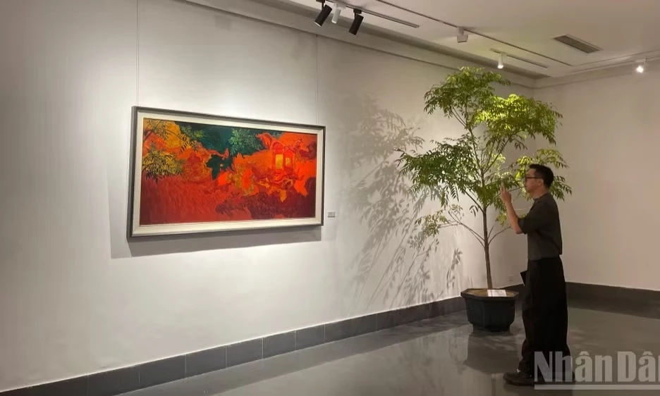 Họa sĩ Ho&agrave;ng Hữu V&acirc;n: Ng&atilde; rẽ tr&ecirc;n h&agrave;nh tr&igrave;nh s&aacute;ng tạo nghệ thuật với &ldquo;Kh&ocirc;ng m&agrave;i&rdquo;