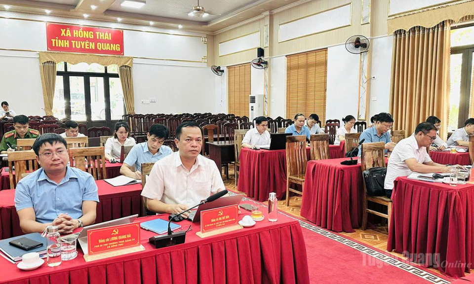 X&atilde; Hồng Th&aacute;i đ&aacute;nh gi&aacute; tiến độ thực hiện Chỉ thị số 04 v&agrave; Nghị quyết số 57-NQ/TW