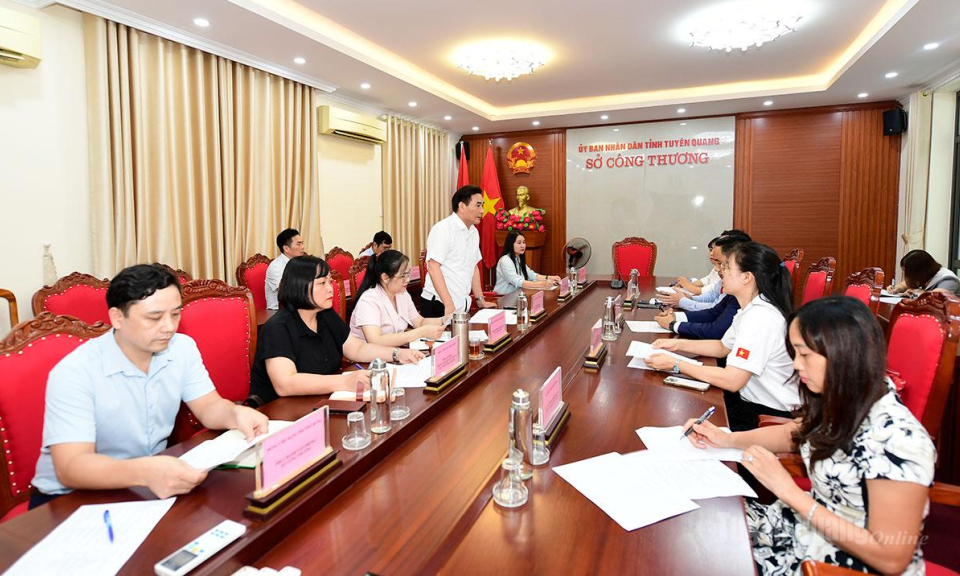 Kết nối đưa c&aacute;c sản phẩm đặc trưng tr&ecirc;n địa b&agrave;n tỉnh v&agrave;o hệ thống si&ecirc;u thị GO!