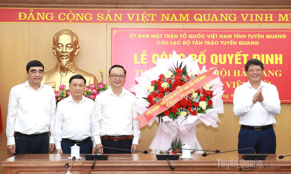 C&acirc;u lạc bộ T&acirc;n Tr&agrave;o th&agrave;nh lập Chi hội H&agrave; Giang