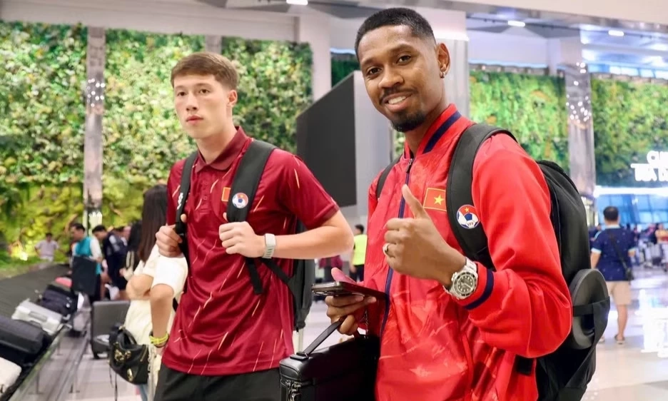 Đội tuyển Việt Nam c&oacute; mặt tại Indonesia, sẵn s&agrave;ng cho FIFA ASEAN Cup 2026