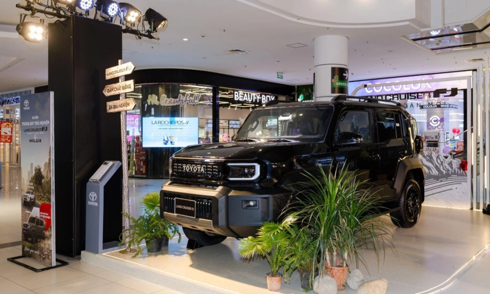 Doanh số Toyota tăng trưởng 25% sau 8 th&aacute;ng, xe hybrid th&ecirc;m dư địa ph&aacute;t triển