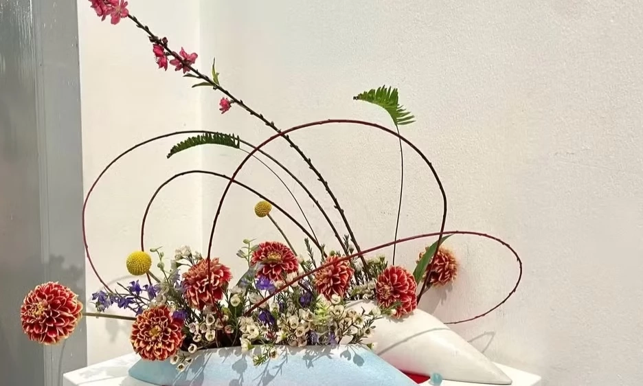 "S&oacute;ng trăng" - khơi dậy những rung cảm nghệ thuật từ Ikebana