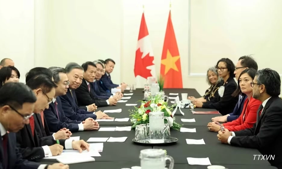 Tổng B&iacute; thư, Chủ tịch nước T&ocirc; L&acirc;m tiếp Nh&oacute;m Nghị sĩ hữu nghị Canada-Việt Nam